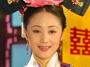 Lệnh Phi nương nương vạn người mê nhưng khi chết cơ thể lại chứa nhiều độc tố