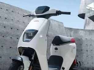 Chi tiết xe máy điện siêu rẻ Honda U-Be 2024: Nhiều tính năng thông minh, chạy 100 km/sạc
