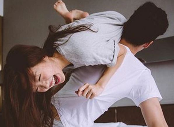 Yêu phải chàng trai đã có vợ, tôi xấu hổ tột cùng khi vợ người tình đến tận công ty để bắt ghen cùng những câu nói chua chát này