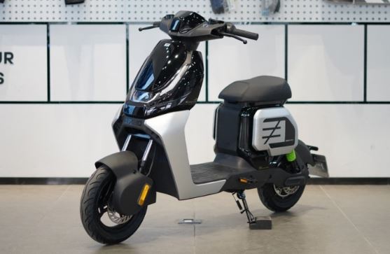 Quên Honda Vision đi, ra mắt ‘xe ga quốc dân’ mới giá chỉ 11 triệu đồng, rẻ hơn xe máy điện VinFast