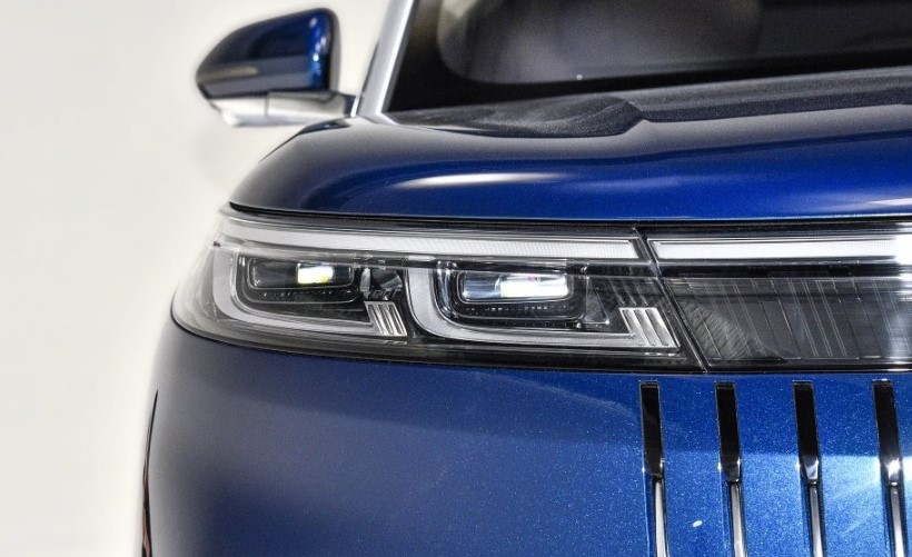 H&#xE3;ng xe x&#xE2;y nh&#xE0; m&#xE1;y 20.000 t&#x1EF7; t&#x1EA1;i Vi&#x1EC7;t Nam tr&#xEC;nh l&#xE0;ng SUV m&#x1EDB;i: b&#x1EA3;n sao Range Rover, ph&#x1EA1;m vi di chuy&#x1EC3;n 1.400 km