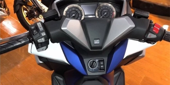 AE hay chua Honda du kien ra mat mot mau xe 160cc moi nhieu kha nang la Forza 160 - 4