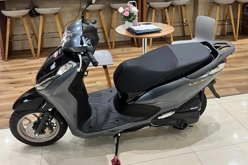 Honda Lead 2025.