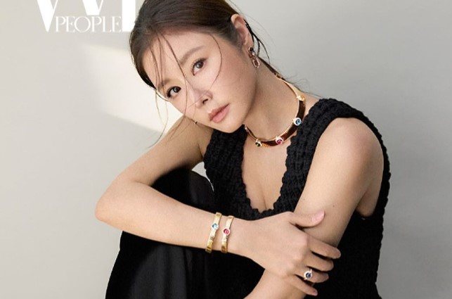 Lâm Tâm Như tuổi 48: Nhan sắc và vóc dáng có thực sự 'thần thánh' như được tung hô?