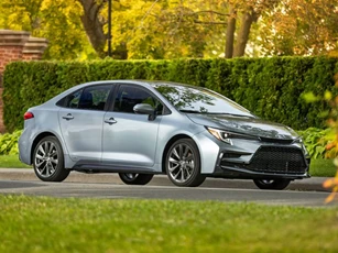 Top 10 ôtô bán chạy nhất thế giới: Toyota Corolla bị Tesla  Model Y bỏ xa