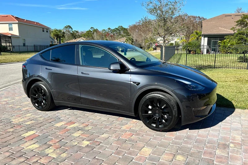 Tesla Model Y đứng đầu.