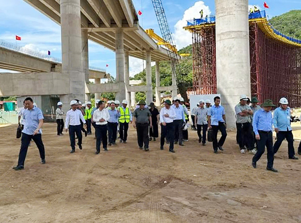 Chậm trễ trình duyệt dự án đầu tư, trách nhiệm thuộc người đứng đầu đơn vị