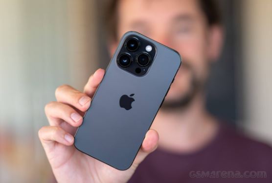 iPhone 16 Pro xuất sắc kéo giá iPhone 14 Pro xuống rẻ như cho tháng 8, hút khách hơn iPhone 16