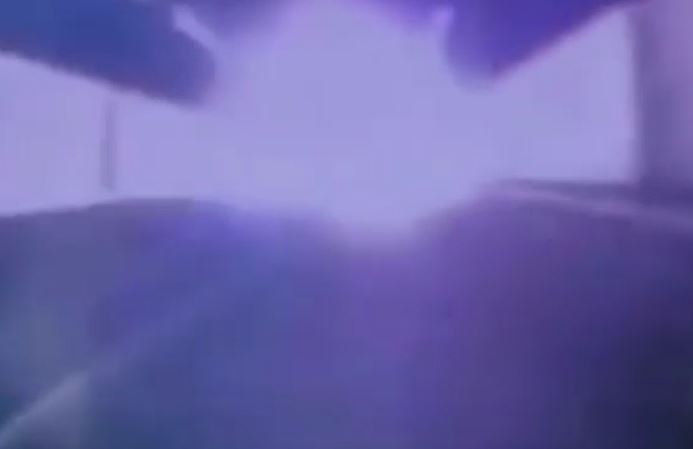 CLIP: Hãi hùng trước cảnh 2 ô tô va chạm rồi gây ra vụ nổ như bom