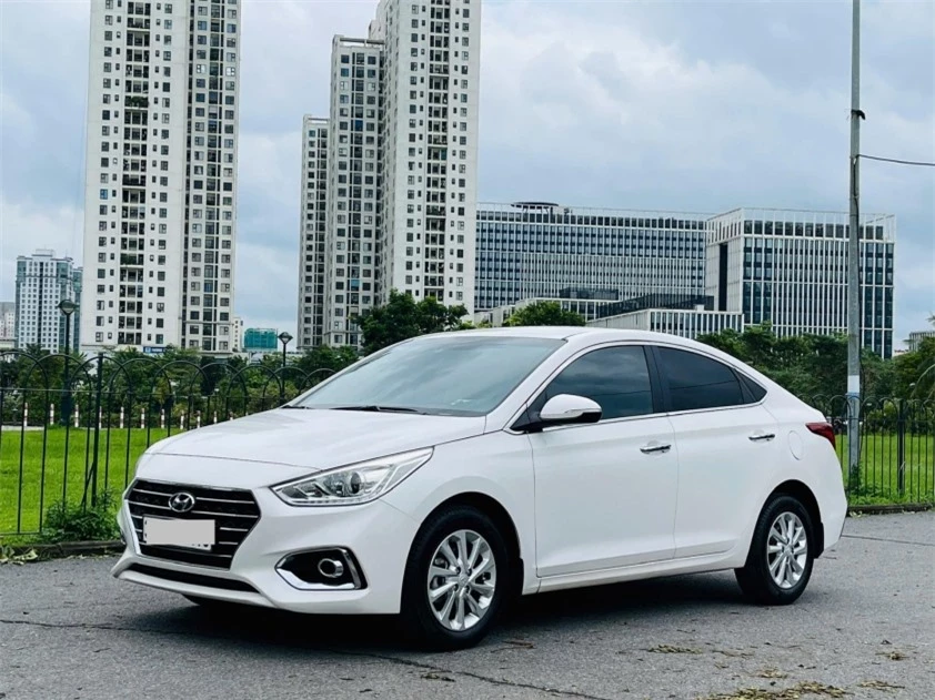 Hyundai Accent số tự động 2019 rao bán chưa đầy 400 triệu đồng sau 5 năm lăn bánh 526301