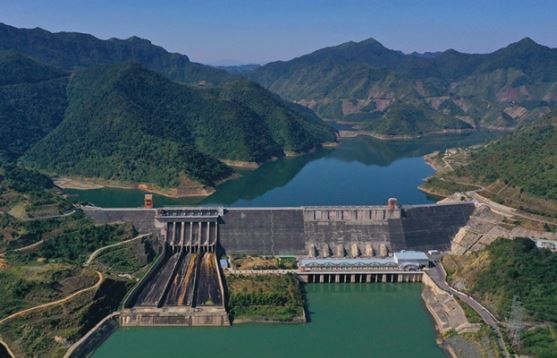 Đập thủy điện lớn nhất Việt Nam: Là niềm tự hào của trí tuệ Việt, đi vào lịch sử vì loạt kỷ lục có 1-0-2