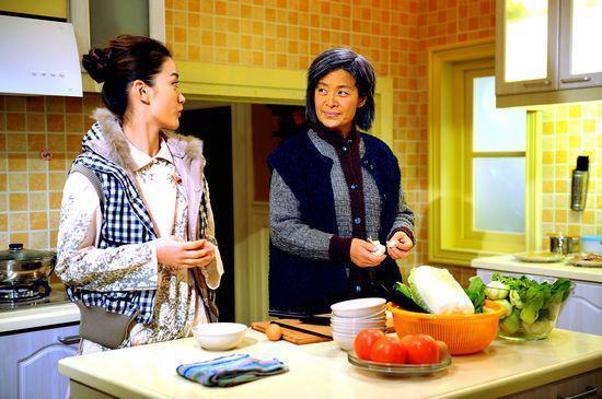 Người phụ nữ có bằng thạc sĩ bị mẹ chồng yêu cầu đi làm bảo mẫu: Lý do không thể chấp nhận