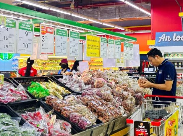 Siêu thị đưa hàng trăm tấn rau, củ từ Nam ra Bắc