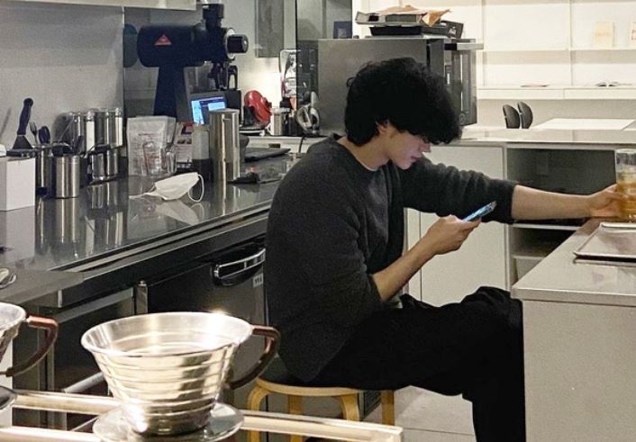 Hàng xóm vay tiền rồi đột ngột chuyển nhà mất tích, nửa năm sau tôi nhận được 1 email với nội dung không ngờ tới