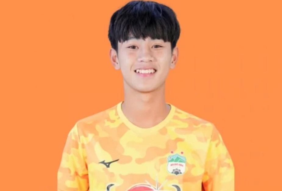 HAGL đăng ký tiền đạo 16 tuổi đá V-League 2024/25