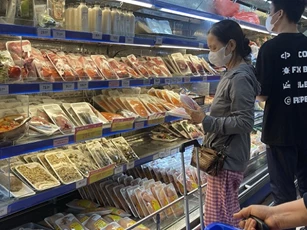 Doanh nghiệp TP Hồ Chí Minh tăng cường nguồn hàng gấp 3 lần cho các tỉnh miền Bắc