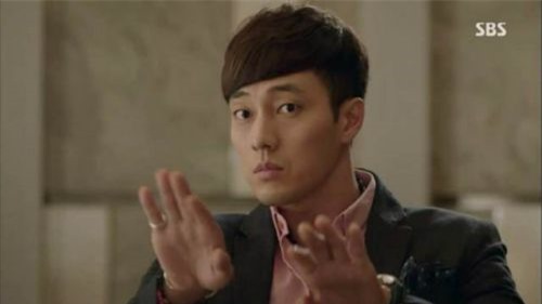 Quá xấu hổ vì bạn gái vô duyên, cả nhà tôi điêu đứng vì bí mật động trời em tiết lộ ngày ra mắt