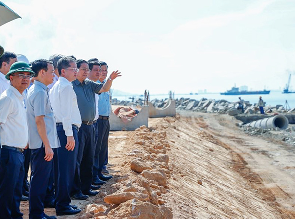 Tiếp tục triển khai giai đoạn 2 đầu tư hạ tầng dùng chung bến cảng Liên Chiểu