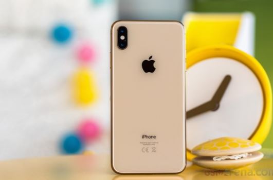 iPhone XS Max màu vàng vẫn nóng như lửa vì đẹp như iPhone 16 Pro Max mới, giá rẻ bằng nửa iPhone 11