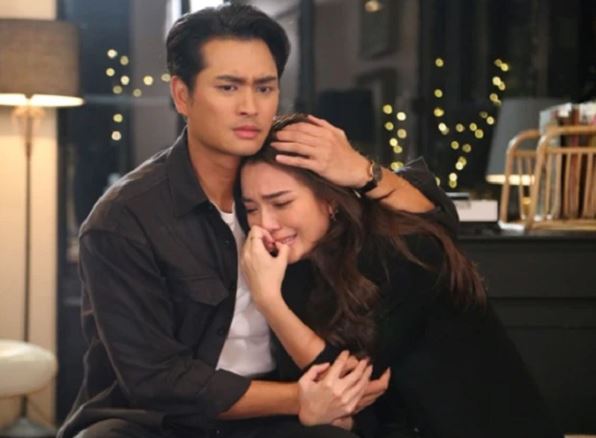 &#x110;&#xEA;m t&#x1ED1;i tr&#x1B0;&#x1EDB;c ng&#xE0;y t&#xE1;i gi&#xE1; ch&#x1ED3;ng c&#x169; t&#xEC;m &#x111;&#x1EBF;n g&#x1EB7;p t&#xF4;i v&#xE0; nh&#xE9;t v&#xE0;o tay 2 m&#xF3;n &#x111;&#x1ED3;, v&#x1EEB;a m&#x1EDF; ra t&#xF4;i ch&#x1EBF;t l&#x1EB7;ng v&#xE0; h&#x1EE7;y h&#xF4;n ngay l&#x1EAD;p t&#x1EE9;c