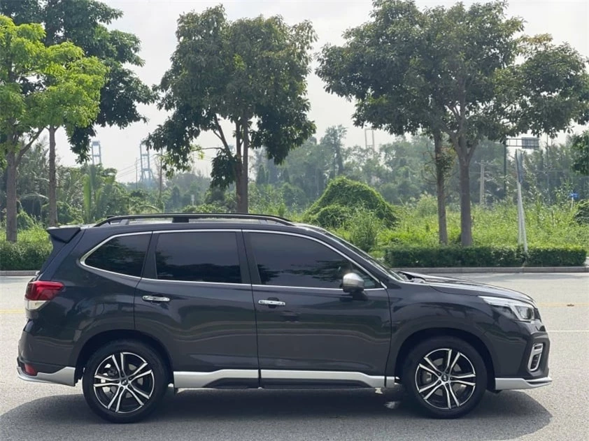 Subaru Forester 2021 ‘full option’ lăn bánh 3 năm lên sàn xe cũ với giá ngỡ ngàng 527816