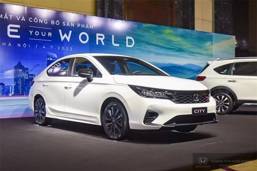 TOP 5 xe sedan bán chạy nhất tháng 8/2024, xe Nhật 