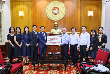 Huawei Việt Nam ủng hộ 1 tỷ đồng hỗ trợ khắc phục thiệt hại sau bão