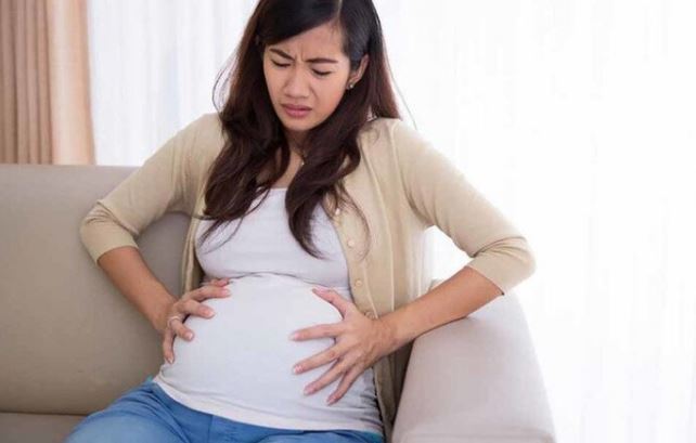 Người vợ đang mang thai nhận được tin nhắn gây sốc từ "tiểu tam", cô đưa ra quyết định đầy bất ngờ