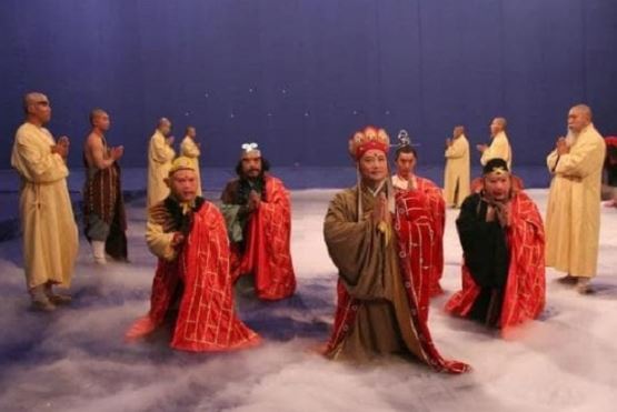 Trư Bát Giới tu thành chính quả, được phong làm bồ tát nhưng vì sao không thể khôi phục chân thân?