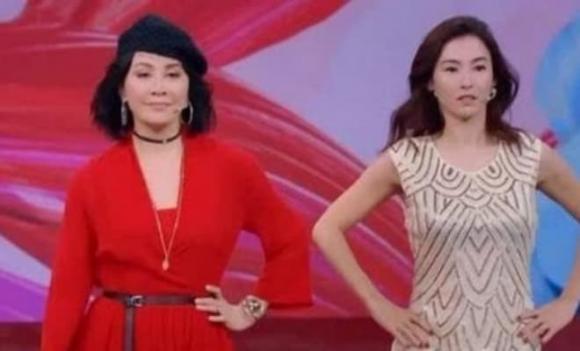 Lưu Gia Linh mỉa mai Trương Bá Chi không có chồng, ai ngờ bị nữ diễn viên đáp trả một câu, kéo cả Vương Phi vào cuộc