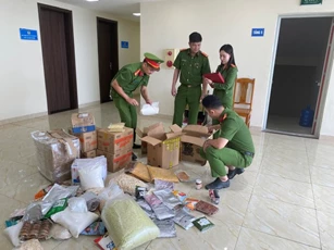 Thu giữ 2 tấn nguyên liệu sản xuất bánh trung thu hết hạn sử dụng, không rõ nguồn gốc ở Thanh Hoá