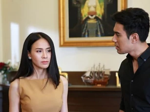 Bước ra khỏi tòa sau khi ly hôn tôi thực sự suy sụp hoảng loạn, nhìn sang bên vợ tôi lại thấy một nụ cười mãn nguyện vô cùng