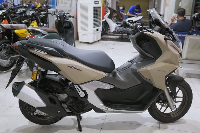 Honda ADV 160 2024.