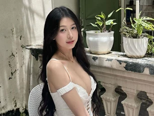 Chiêm ngưỡng nhan sắc tuyệt phẩm của hot girl Nghệ An