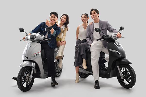 VinFast ưu đãi 12 triệu đồng cho khách mua xe máy điện