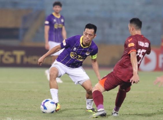 Tiến gần đến kỷ lục V.League, công thần ĐT Việt Nam 'lọt vào mắt xanh' HLV Kim Sang Sik