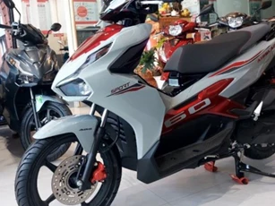 Giá xe Honda Air Blade 2025 giữa tháng 9/2024 rẻ hiếm thấy, khách Việt ùn ùn săn đón vì quá hời
