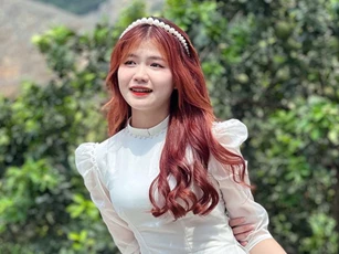Mê mẩn trước nhan sắc hot girl Hoà Bình