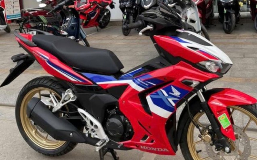 Đẩy Yamaha Exciter vào thế khó, Honda Winner X có giá 'rẻ như cho' nhờ ưu đãi hơn 16 triệu đồng