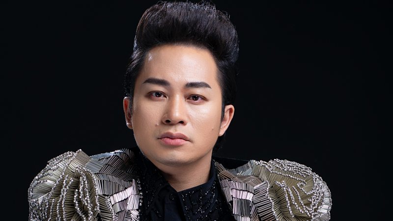 Tùng Dương ra mắt MV ''Đàn ông không cần khóc''