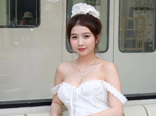 Mê mệt trước nhan sắc tuyệt mỹ của hot girl Quảng Bình