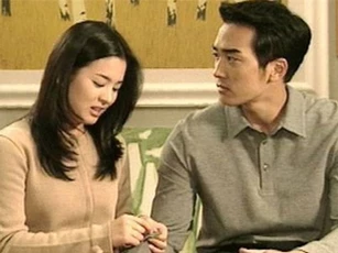 Chỉ bằng một cuộc điện thoại, vợ đã khiến chồng đang ở với bồ phải về ngay trong đêm