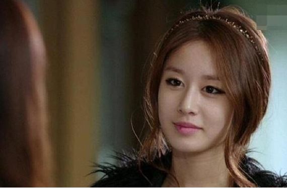 Cơn đau sau lần gặp lại vợ cũ ngoài phố