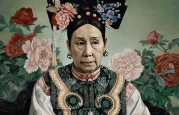 Phòng tắm của Từ Hi Thái hậu xa hoa cỡ nào? Hơn trăm người phục vụ, tốn kém không chịu nổi