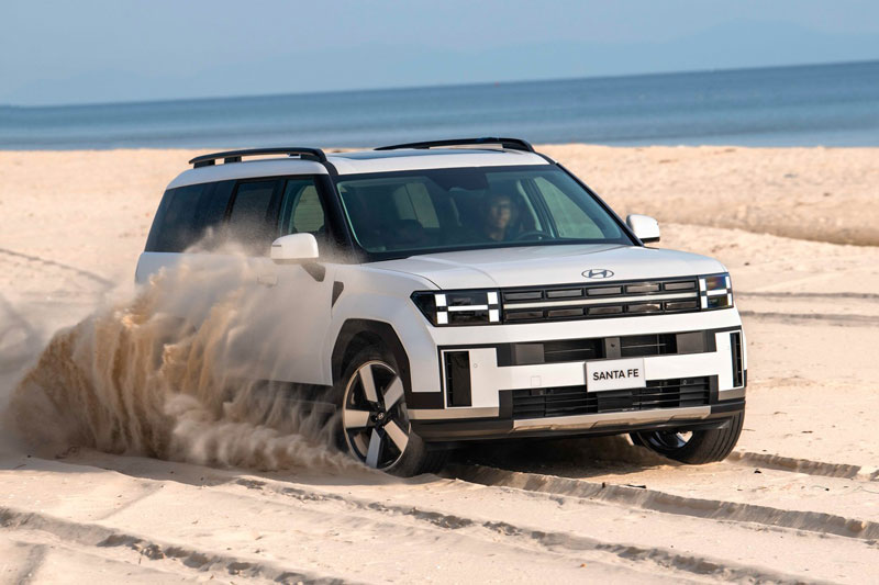 Giá lăn bánh Hyundai Santa Fe 2024 vừa ra mắt tại Việt Nam: Cao nhất gần 1,5 tỷ đồng