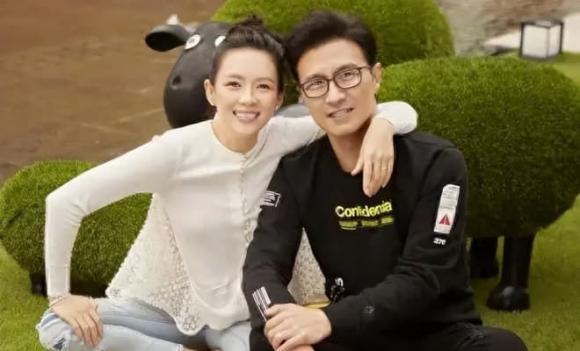 Trác Vỹ tiết lộ nguyên nhân chính khiến Chương Tử Di ly hôn: Uông Phong bị bắt quả tang ngoại tình?