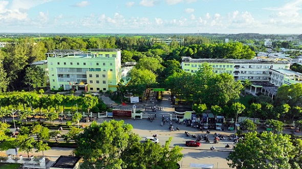 Tr&#x1B0;&#x1EDD;ng &#x110;&#x1EA1;i h&#x1ECD;c Tr&#xE0; Vinh c&#xF3; th&#xEA;m 4 ch&#x1B0;&#x1A1;ng tr&#xEC;nh &#x111;&#xE0;o t&#x1EA1;o &#x111;&#x1EA1;t ki&#x1EC3;m &#x111;&#x1ECB;nh ch&#x1EA5;t l&#x1B0;&#x1EE3;ng gi&#xE1;o d&#x1EE5;c qu&#x1ED1;c t&#x1EBF; AUN-QA