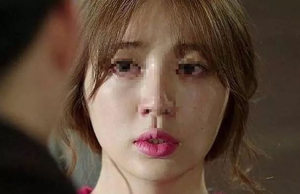 Sau nửa tháng cho con về ngoại ở cữ, tôi cay đắng với quy chụp vô lý từ bố chồng