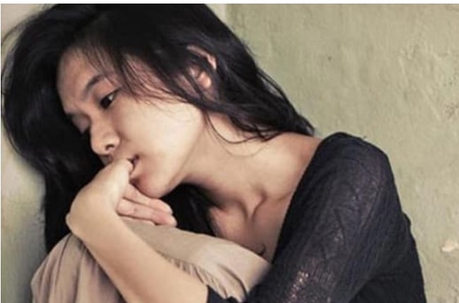 Nếu người phụ nữ có những đặc điểm này thì rất có thể đó là dấu hiệu của một cuộc đời khốn khổ