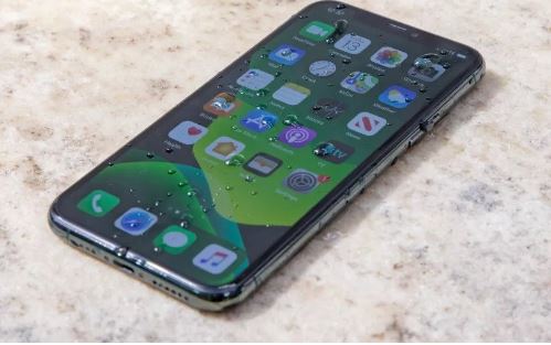 Đây là iPhone 3 mắt giá rẻ nhất Việt Nam, chỉ từ 6 triệu vẫn có camera zoom 2x như iPhone 16